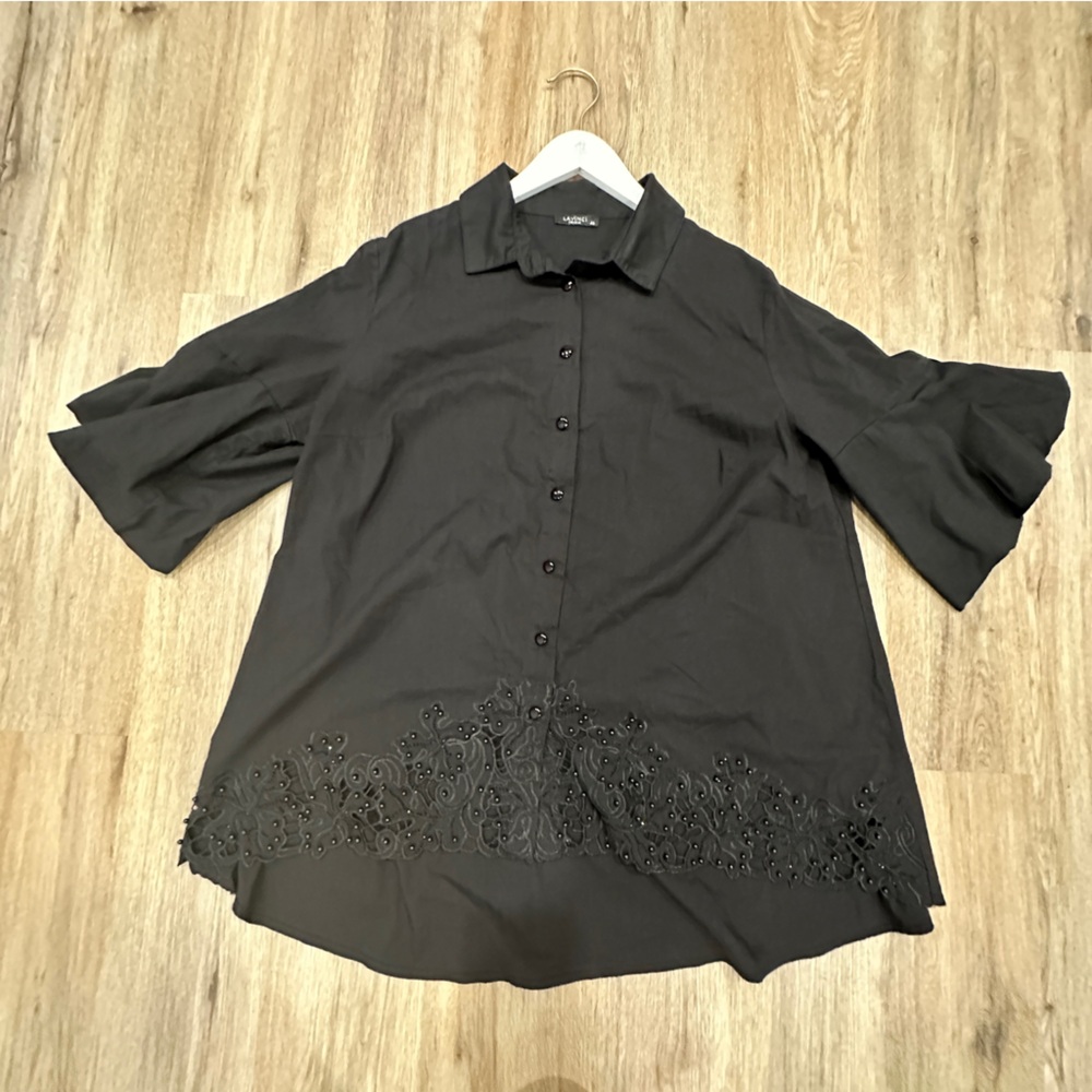 { preloved} Black Embroidered Blouse